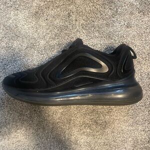 Nike Air Max 720 Black